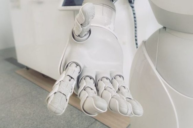 Wer profitiert von künstlicher Intelligenz?