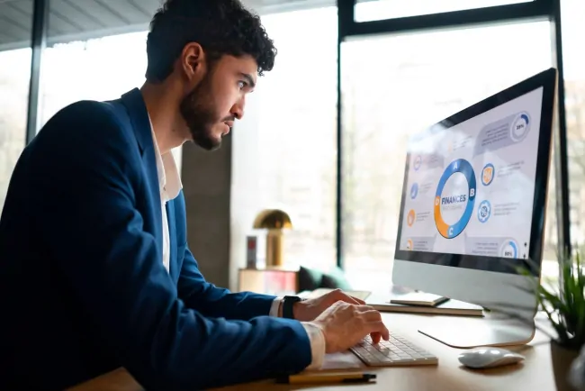 SEO Uzmanı Nedir? Nasıl olunur? Kazancı Ne Kadar? Görevleri Nelerdir?